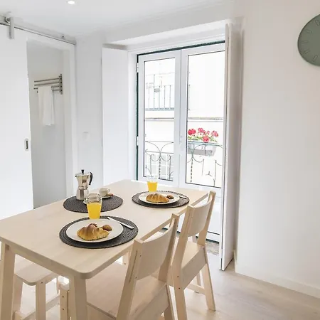 Lovelystay The Nest Alfama Apartment *